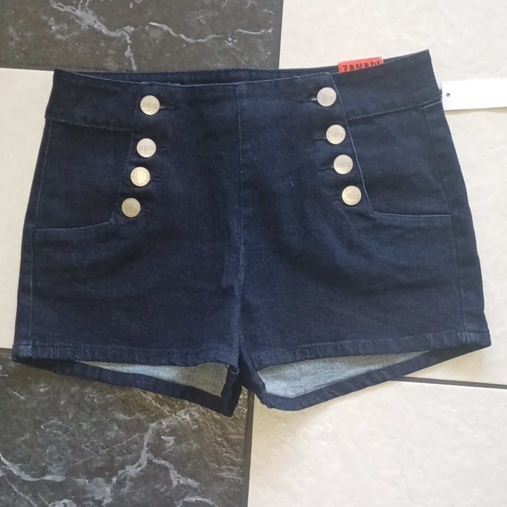 Zanadi high rise sailor button shorts, Sz 13, NWT